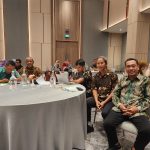 Sekretaris Dinas Perkebunan Kalimantan Timur, Surono menghadiri Rakor pengawasan daerah.