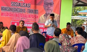 Muhammad Adam saat melaksanakan sosialisasi wawasan kebangsaan di wilayah II Balikpapan. (Dok Putri Suryana)