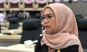 Wakil Ketua Komisi IV DPRD Kaltim Puji Setyowati