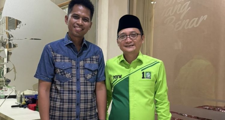 Sutomo Jabir bersama Sekjen DPP PKB Hasanuddin Wahid