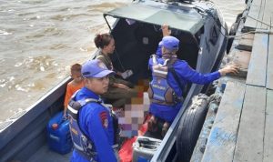 Proses evakuasi mayat di Kabupaten Kutai Kartanegara (dok: katakaltim)