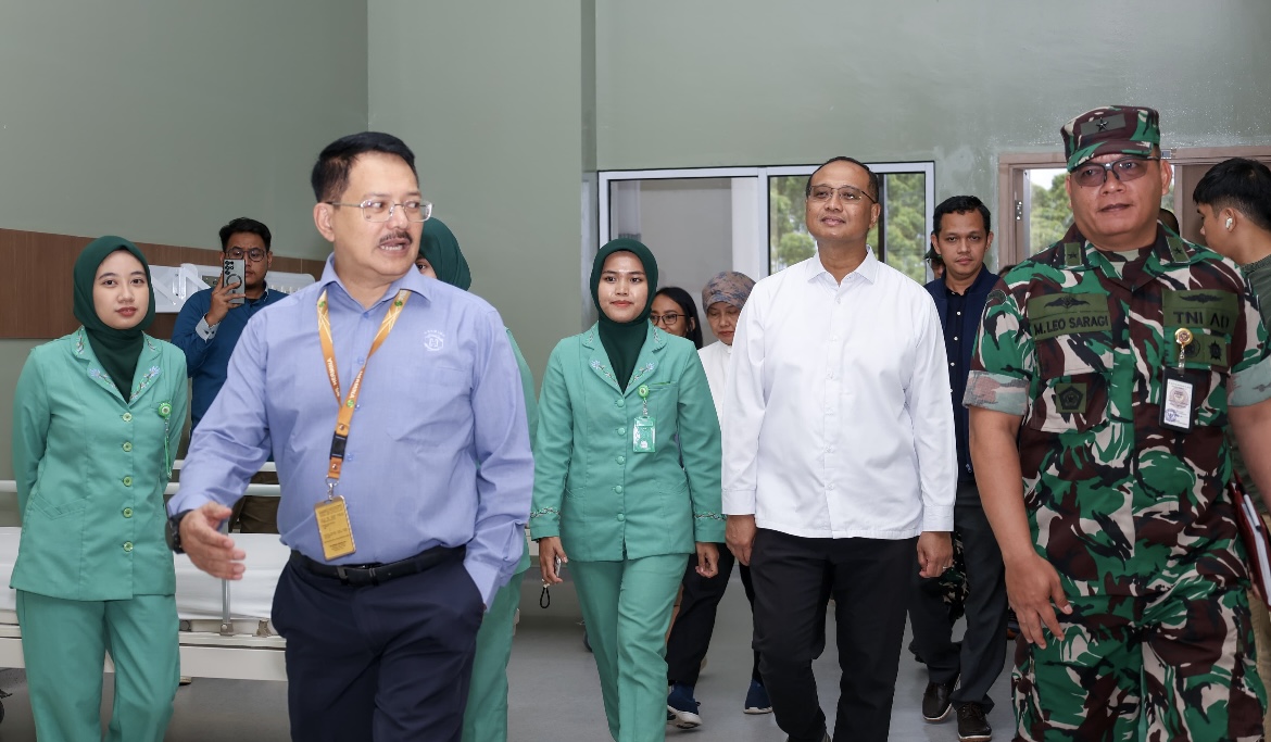 Delegasi Kementerian Pertahanan dan Lembaga Perguruan Taman Taruna Nusantara (LPTTN) meninjau lokasi dan memantapkan rencana pembangunan SMA Taruna Nusantara di IKN. (Dok: OIKN)