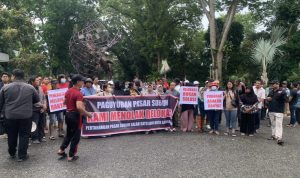 Puluhan pedagang di Samarinda tolak relokasi pasar subuh (dok; teras)