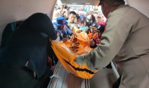 1 korban tenggelam di Teluk Balikpapan ditemukan Tim SAR, Selasa 6 Mei 2025 (dok: hlm/katakaltim)
