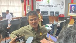 Sekretaris Komisi IV DPRD Kalimantan Timur, Darlis Pattalongi.(dok: teraskata)
