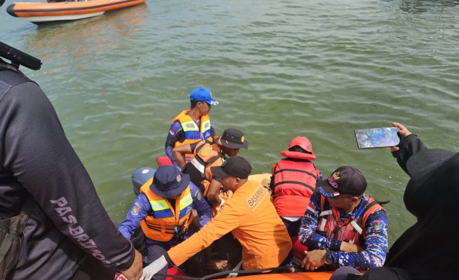 Penemuan korban kapal tenggelam di Penajam (dok: teras)