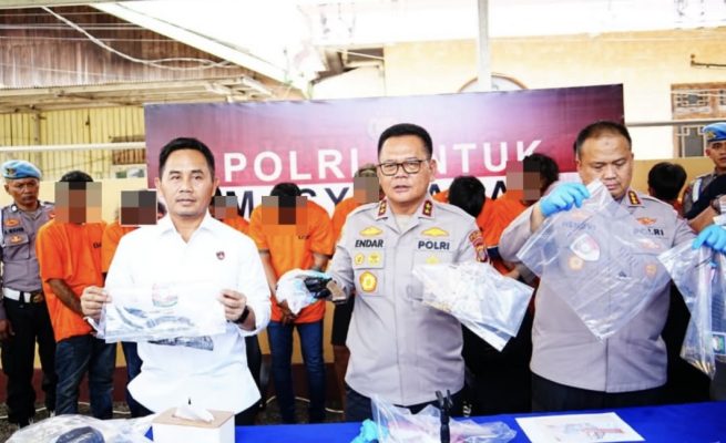 Konferensi pers pengungkapan kasus penembakan di Samarinda (dok: ist)