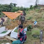 Puluhan makam longsor di Samarinda