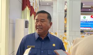 Wakil Ketua DPRD Kalimantan Timur, Ekti Imanuel.(dok: teraskata)