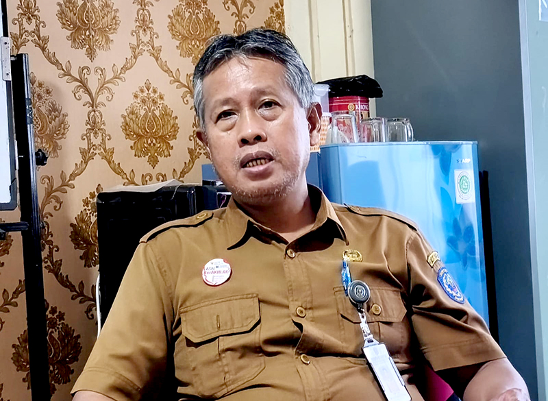 Analis Kebijakan Ahli Muda Bidang Penanaman Modal DPMPTSP Kota Bontang, Karel