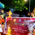 DPMPTSP Bontang menghadirkan nuansa eksotis Pulau Dewata dalam gelaran Bontang City Carnival (BCC) 2025.