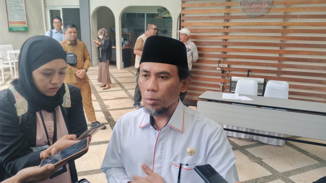 Ketua DPRD Kutim, Jimmi.