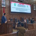 Penyampaian Pandangan Fraksi PPP, oleh Hepnie Armansyah, terkait Nota Penjelasan RAPBD Kutim 2026.