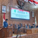 Fraksi NasDem DPRD Kutim, diwakilkan Aldryansyah menyampaikan pandangan umum terhadap Nota Penjelasan Pemeritah Atas Raperda APBD 2026.