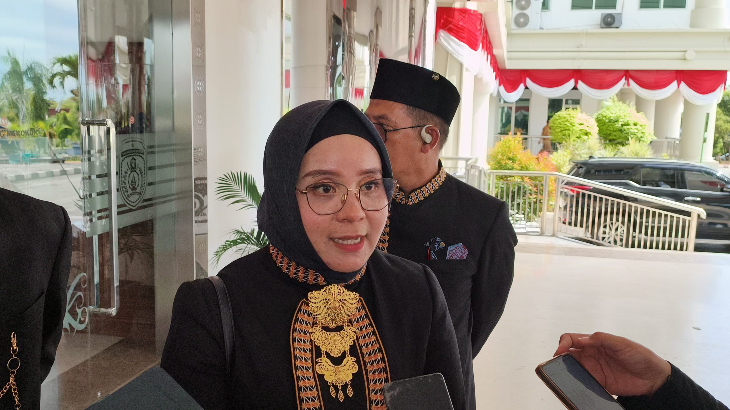 Sekretaris Disdikbud Kutim, Irma Yuwinda