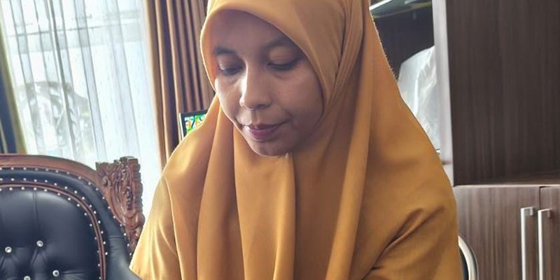 Penata Perizinan Ahli Pertama DPMPTSP Bontang, Mia Dwi Fitri