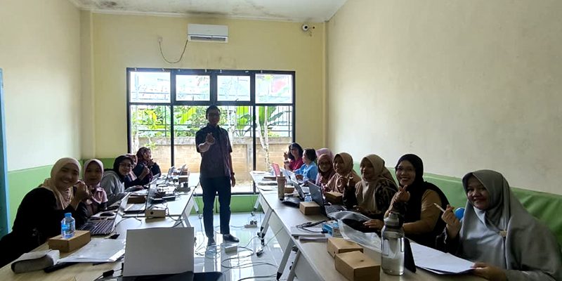 teraskata-Suasana Pelatihan Tailor Made Training (TMT), metodologi pelatihan Level 3 yang digelar Balai Pelatihan Vokasi dan Produktivitas (BPVP) Samarinda.