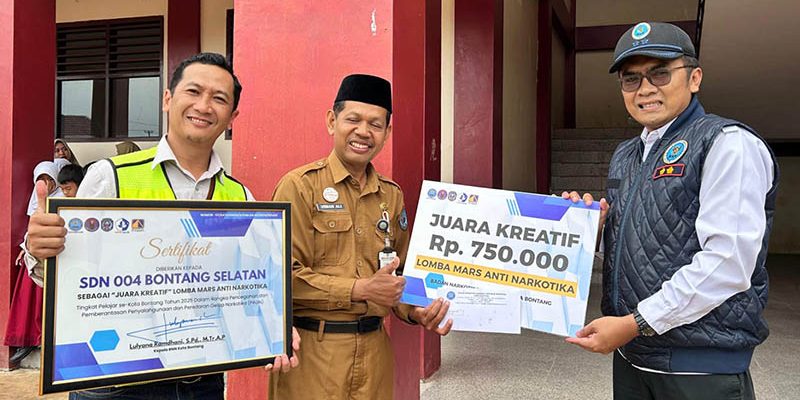 teraskata-SDN 004 Bontang Selatan Raih Gelar Juara Kreatif pada Lomba Mars Anti Narkotika teraskata-SDN 004 Bontang Selatan Raih Gelar Juara Kreatif pada Lomba Mars Anti Narkotika
