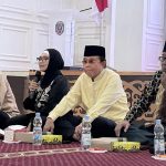 Bukber MD KAHMI Bontang dihadiri Ketua Komite I Dewan Perwakilan Daerah (DPD) Repubik Indonesia (RI) Andi Sofyan Hasdam dan Wali Kota Bontang, Neni Moerniaeni. (ft:Wahyudi/teraskata)