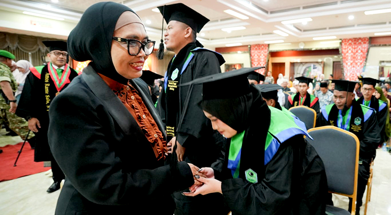 Wali Kota Neni Hadiri Wisuda STTIB Bontang 2026, Dorong Lulusan Siap Hadapi Dunia Kerja