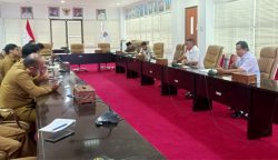 rapat DPRD Sistem Barcode