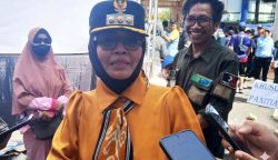 Wali Kota Bontang Neni Moerniaeni akui kekurangan SDM di Autism Center. Pemkot berkomitmen meningkatkan layanan bagi anak autisme.